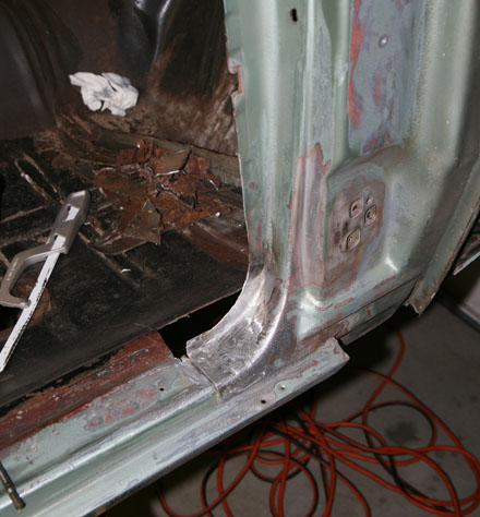 Door pillar "knee" repair on 1967 GTO convertible