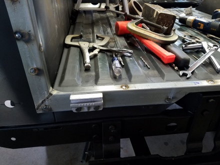 Willys Jeep CJ3a tailgate hinge installation
